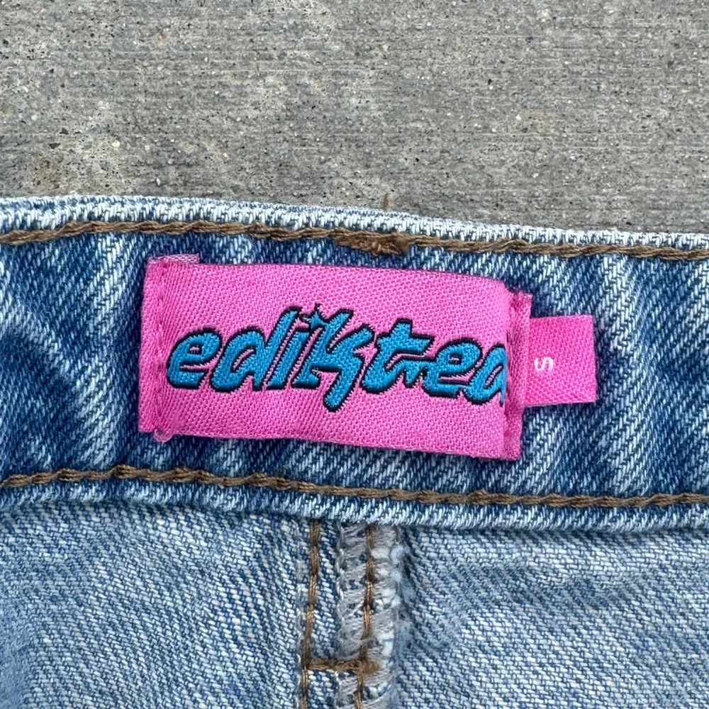 Edikted jean denim mini skirt y2k 2000s pockets cargo medium light dark wash
